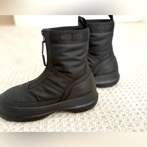 Moon Boots Luna Zip-Front Mid-Top Boots
